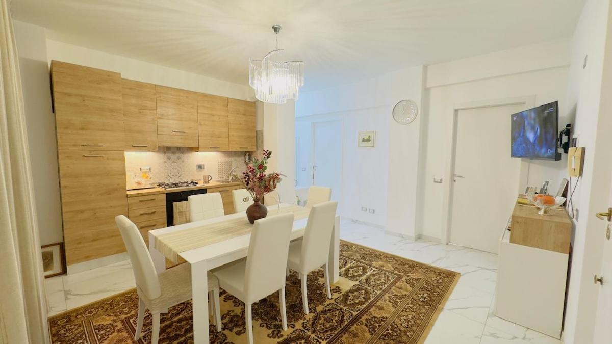 Marconi House - A Un Passo Da Trastevere Appartamento