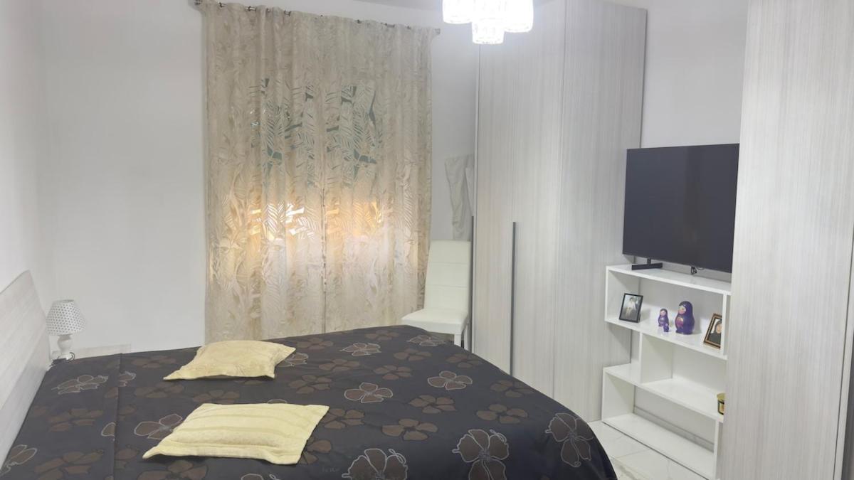 Marconi House - A Un Passo Da Trastevere Apartment Rome
